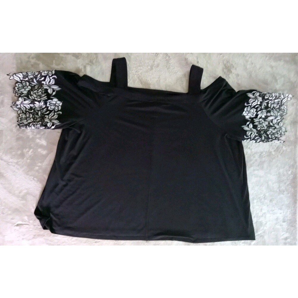 CATHERINES  Blouse  5x Open Shoulder Black/White Embroider Roses Liquid Knit